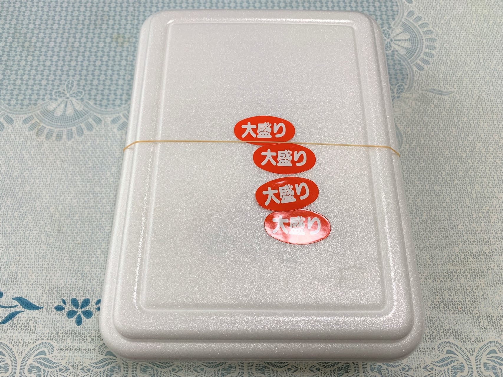 アゲラー本舗　ギガ弁当