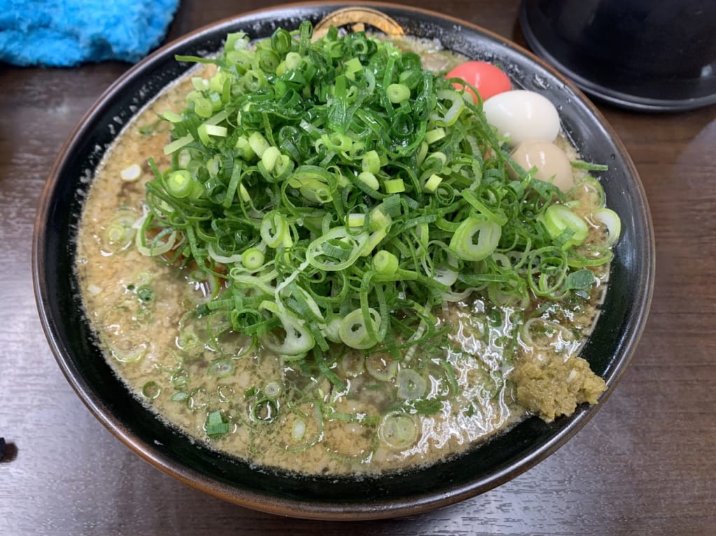 丸め　松坂牛脂煮干ラーメン