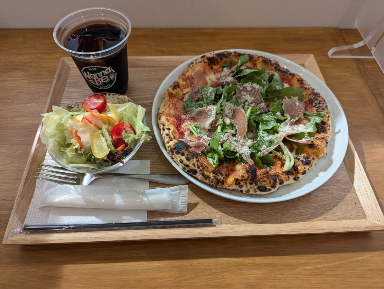 ワナビー ピザ開始